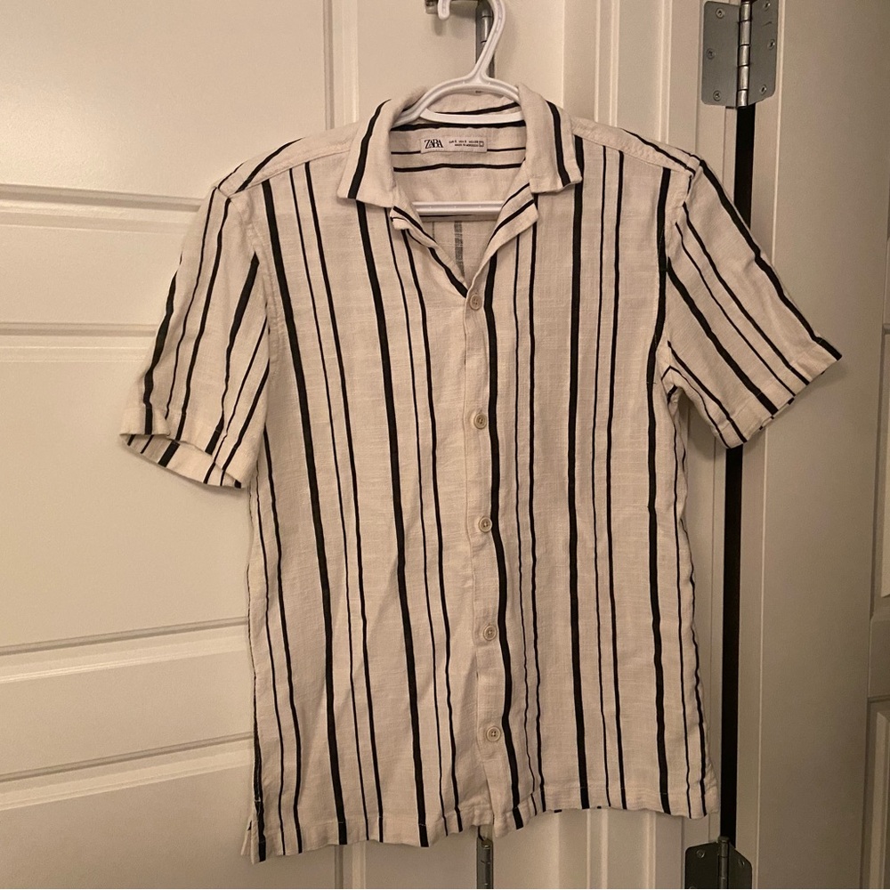 Zara Men's Casual Striped Shirt - Cream and Black